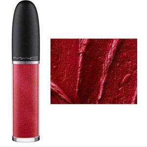 BNIB M-A-C "love weapon"